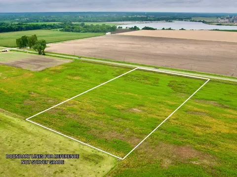 0005 N Harrah Rd, Harrah, OK 73045