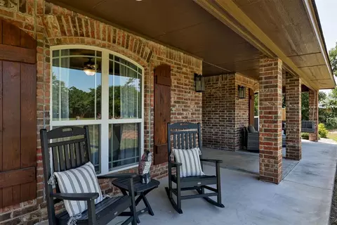 Exterior - 9100 Megans Way, Mcloud, OK 74851 photo 3 of 11