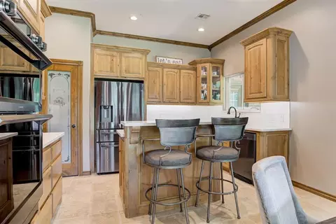 Kitchen - 9100 Megans Way, Mcloud, OK 74851 photo 1 of 8