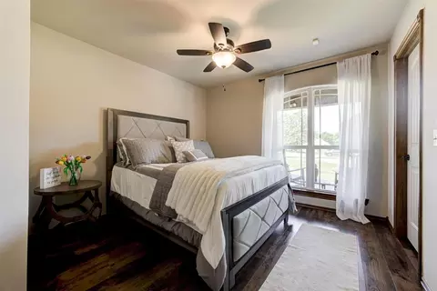 Bedroom - 9100 Megans Way, Mcloud, OK 74851 photo 5 of 9