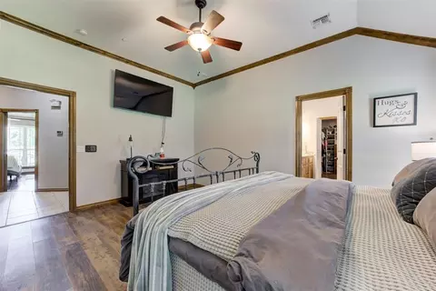 Bedroom - 9100 Megans Way, Mcloud, OK 74851 photo 4 of 9