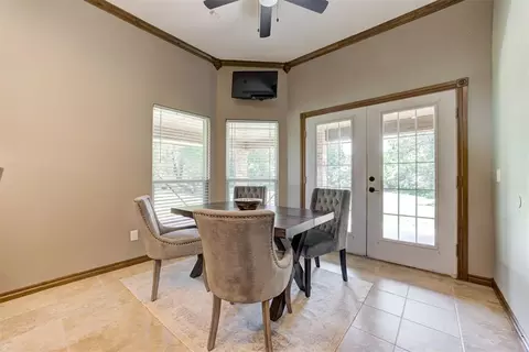 Dining - 9100 Megans Way, Mcloud, OK 74851 photo 1 of 3