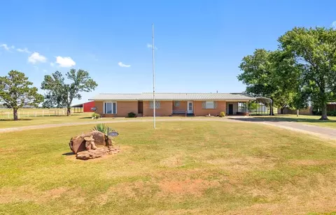 22431 100th St, Maysville, OK 73057