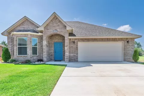 3930 Maple Grove Ave, Shawnee, OK 74804