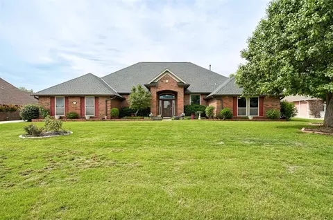 6908 NW 129th St, Oklahoma City, OK 73142