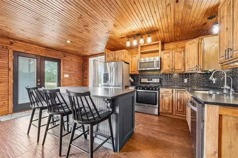 Kitchen - 35292 Little River Rd, Tecumseh, OK 74873 photo 1 of 5