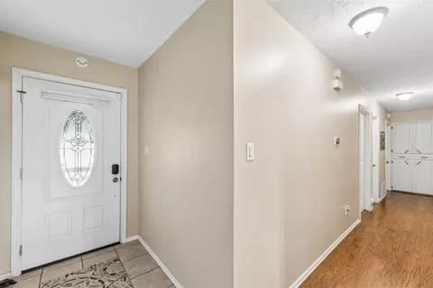 Entry Way - 802 Jay Dr, Noble, OK 73068 photo 2 of 2