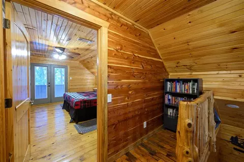 Entry Way - 680 Chinook Rd, Broken Bow, OK 74728 photo 1 of 1