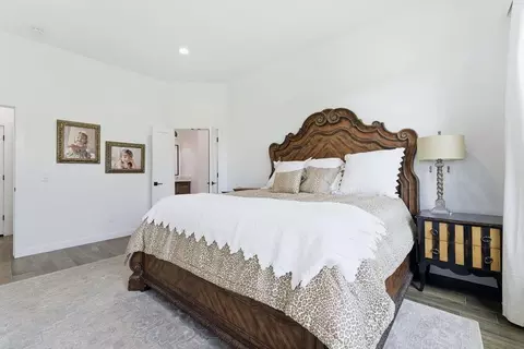 Bedroom - 620 Timberbrook Dr, Norman, OK 73069 photo 1 of 2