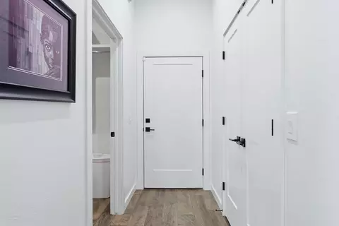 Entry Way - 620 Timberbrook Dr, Norman, OK 73069 photo 3 of 4