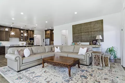 Living - 620 Timberbrook Dr, Norman, OK 73069 photo 2 of 5
