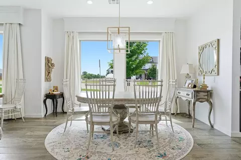 Dining - 620 Timberbrook Dr, Norman, OK 73069 photo 2 of 2