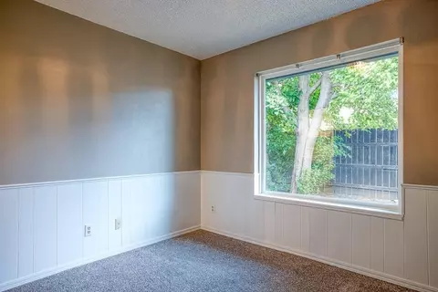 Bedroom - 524 Skyview Dr, Watonga, OK 73772 photo 1 of 7
