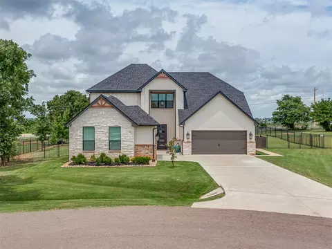 2244 Jackson Ln, Blanchard, OK 73010