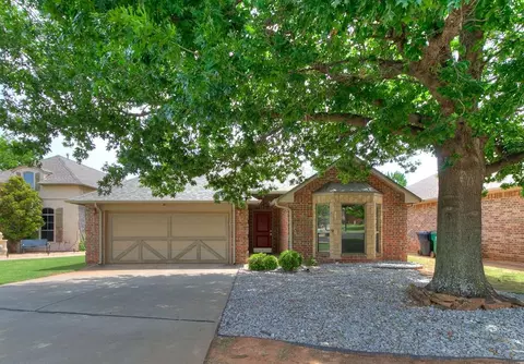 15816 Traditions Blvd, Edmond, OK 73013