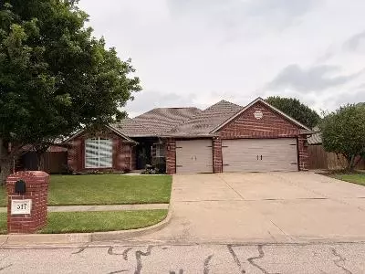 317 Paxton Ct, Norman, OK 73069