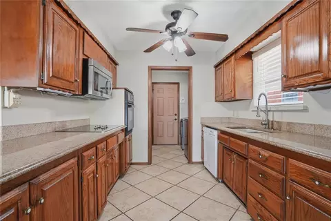 413 SW 64th St, Oklahoma City, OK 73139