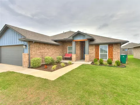 1009 Blackjack Creek Dr, Yukon, OK 73099