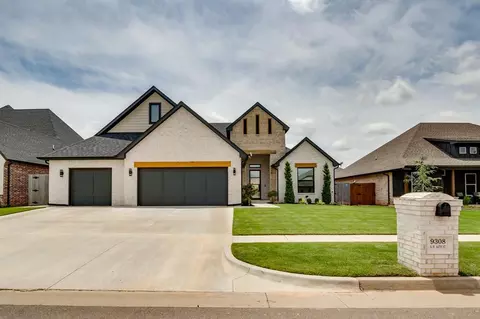 9308 NW 84th St, Yukon, OK 73099