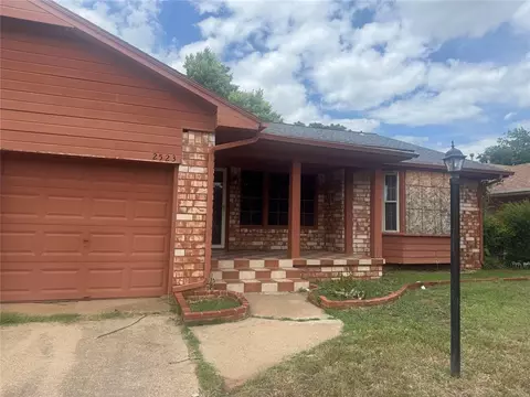 2523 NW 44th St, Oklahoma City, OK 73112