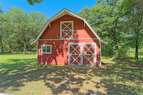 Other - 985 N Hampton Rd, Harrah, OK 73045 photo 3 of 5