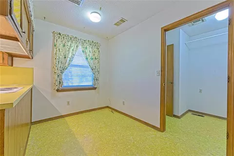 Other - 985 N Hampton Rd, Harrah, OK 73045 photo 4 of 5