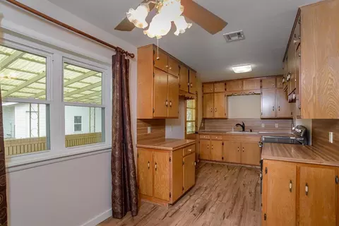 Kitchen - 314 SW 3rd St, Perkins, OK 74059 photo 1 of 4
