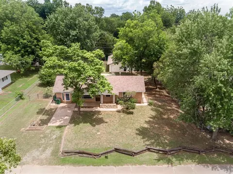View/Area - 314 SW 3rd St, Perkins, OK 74059 photo 1 of 3