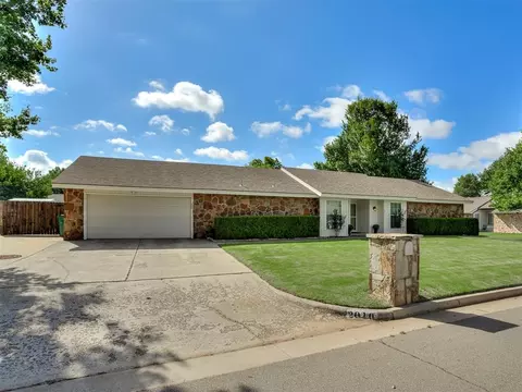 2010 Bonnycastle Ln, Yukon, OK 73099