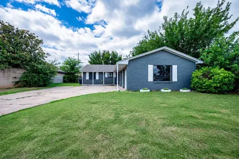 1120 NW 104th Ter, Oklahoma City, OK 73114