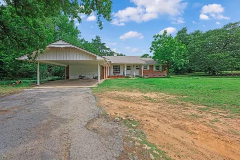 1421 E Covell Rd, Edmond, OK 73034