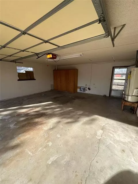 Other - 105 NW Boundry Rd, Erick, OK 73645 photo 2 of 11