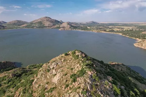 6 Hicks Mountain Rd, Lone Wolf, OK 73655