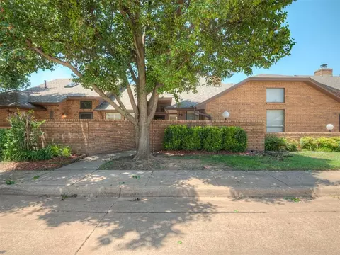 1899 Saddleback Blvd #29, Norman, OK 73072