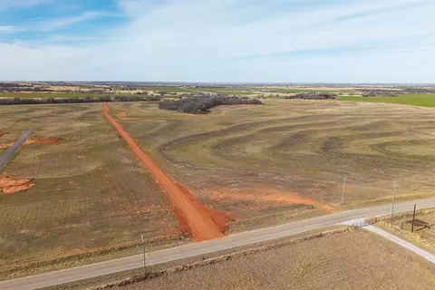 3 N Gregory Rd, El Reno, OK 73036