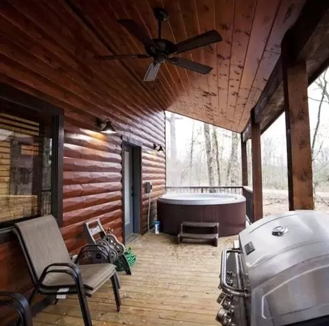Exterior - 35 Bass Loop, Broken Bow, OK 74728 photo 3 of 16