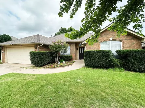 3617 Crail Dr, Norman, OK 73072
