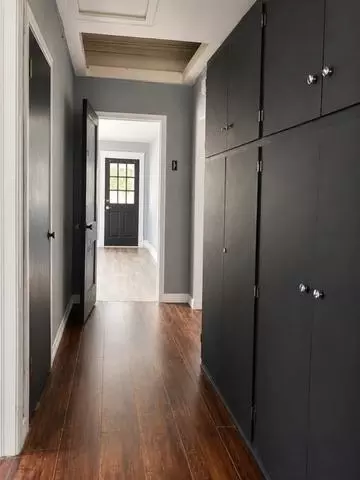 Entry Way - 402 E Maple St, Cushing, OK 74023 photo 1 of 3