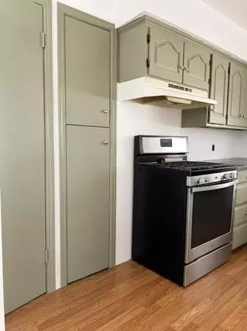Kitchen - 402 E Maple St, Cushing, OK 74023 photo 3 of 3