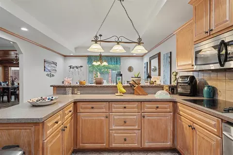 Kitchen - 3004 Mallard Ct, Altus, OK 73521 photo 5 of 6