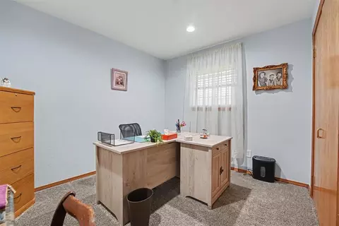 Other - 3004 Mallard Ct, Altus, OK 73521 photo 2 of 7