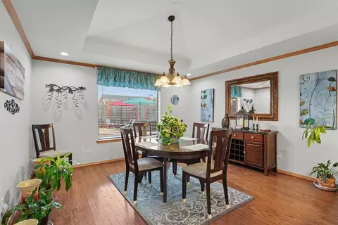 Dining - 3004 Mallard Ct, Altus, OK 73521 photo 3 of 6