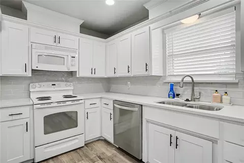 2404 Apache Pass, Altus, OK 73521 photo 18