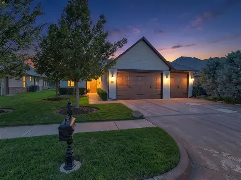 16717 Doyle Dr, Edmond, OK 73012
