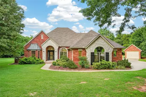 490 Daniel Lee Dr, Choctaw, OK 73020
