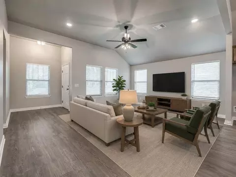 Living - 1237 SW 162nd St, Moore, OK 73170 photo 1 of 4