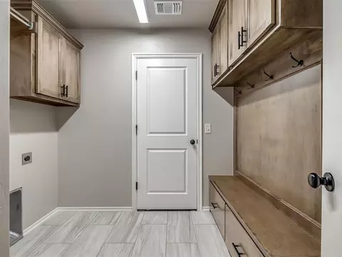 Other - 1237 SW 162nd St, Moore, OK 73170 photo 3 of 5