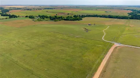 E Lawter Road, Weatherford, OK 73096