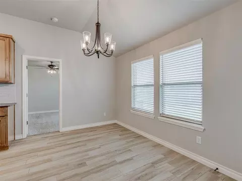 Dining - 371 Park Ln, Harrah, OK 73045 photo 2 of 2