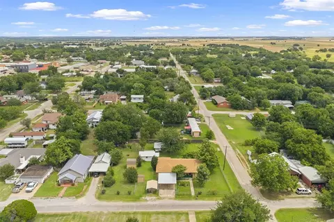 View/Area - 218 E H St, Ringling, OK 73456 photo 4 of 5